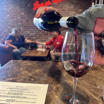 Wine On 2nd - Wine Bars Near Me - Long Beach, California Wine On 2nd - Wine Bars Near Me - Long Beach, California