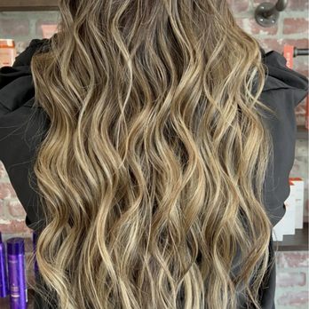 SuziStylz - Hair Salons Near Me - Los Angeles, California