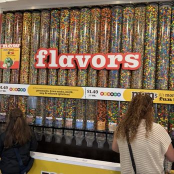 M&M'S New York - Candy Stores Near Me - New York, New York M&M'S New York - Candy Stores Near Me - New York, New York