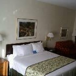 Fairfield Inn By Marriott 17 Reviews Hotels 1680 Fenton Busnss Fairfield Inn By Marriott 17 Reviews Hotels 1680 Fenton Busnss Prk Ct Mo Phone Number Yelp