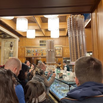 Giolitti - Ice Cream & Frozen Yogurt Near Me - Rome, RM
