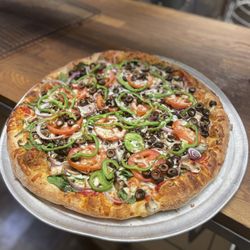 Willie's Pizza & Wings - Granny's garden!