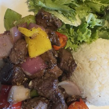 Pho Hue Oi - C1. Cơm Bò Lúc Lắc (Rice w/Wok-seared cubed Filet Mignon) - Noodles Near Me - Torrance, California Pho Hue Oi - C1. Cơm Bò Lúc Lắc (Rice w/Wok-seared cubed Filet Mignon) - Noodles Near Me - Torrance, California