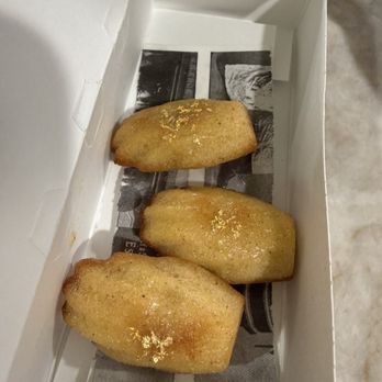 Gwen - Take away mini madeleine as a gesture for birthday celebration - New American Near Me - Los Angeles, California Gwen - Take away mini madeleine as a gesture for birthday celebration - New American Near Me - Los Angeles, California