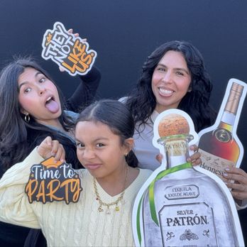 Oc Party Lens - Photo Booth Rentals Near Me