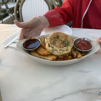 Queenstown Village - Meat pie on happy hour was awesome! - Burgers Near Me - La Jolla, California