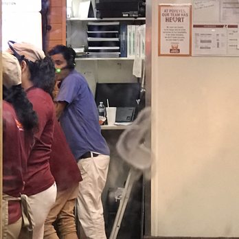 Popeyes Louisiana Kitchen - NEVER GO HERE. He ignored me for 20 minutes. Asked for his name and store number. Guess he forgot about social media. - Fast Food Near Me - Herndon, Virginia Popeyes Louisiana Kitchen - NEVER GO HERE. He ignored me for 20 minutes. Asked for his name and store number. Guess he forgot about social media. - Fast Food Near Me - Herndon, Virginia