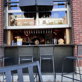Park Lane Tavern - Window bar on the patio. - Modern European Near Me - Glen Allen, Virginia Park Lane Tavern - Window bar on the patio. - Modern European Near Me - Glen Allen, Virginia