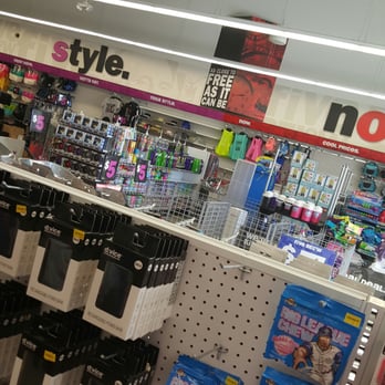 Five Below - Discount Store Near Me - Suffolk, Virginia