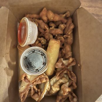 Chim! Thai Street Food - Appetizer Platter - Thai Near Me - Pasadena, California