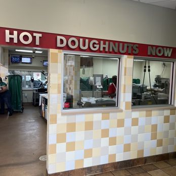 Krispy Kreme - a hot doughnut shop - Donuts Near Me - Tamarac, Florida