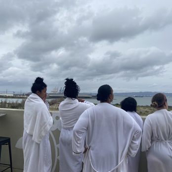 Archimedes Banya - Enjoying the rooftop view - Day Spas Near Me - San Francisco, California Archimedes Banya - Enjoying the rooftop view - Day Spas Near Me - San Francisco, California
