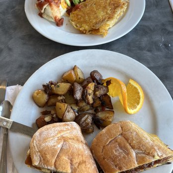 Breakfast Burrito Santa Fe (top) and Grilled Chicken Sandwich (bottom)