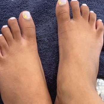 Pinkys nail and spa - Kids pedi with flower - Nail Salons Near Me - Queen Creek, Arizona Pinkys nail and spa - Kids pedi with flower - Nail Salons Near Me - Queen Creek, Arizona