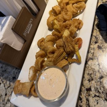 Taverna Italian-American Bistro - Calamari - Italian Near Me - Clover, South Carolina Taverna Italian-American Bistro - Calamari - Italian Near Me - Clover, South Carolina