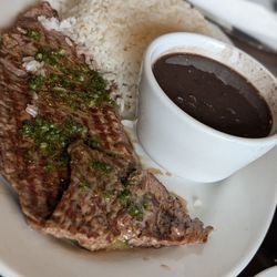 Mi Colombia Cafeteria Y Restaurante - Churrasco