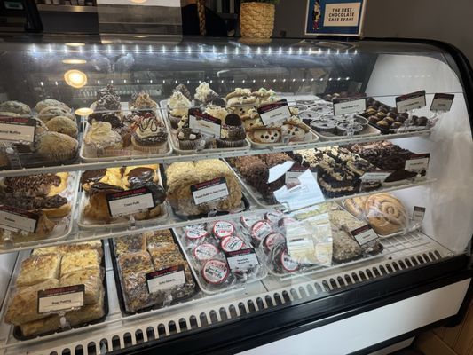 Governor's Restaurant & Bakery by null