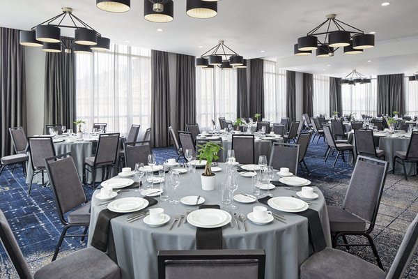 The Oaklander Hotel, Autograph Collection by null