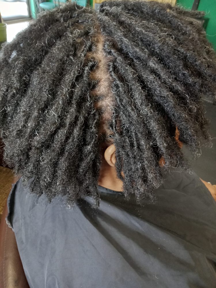 Natural Glow Supply & Salon Image