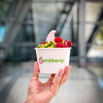 Pinkberry - IG @FoodandPooch - Ice Cream & Frozen Yogurt Near Me - Anaheim, California