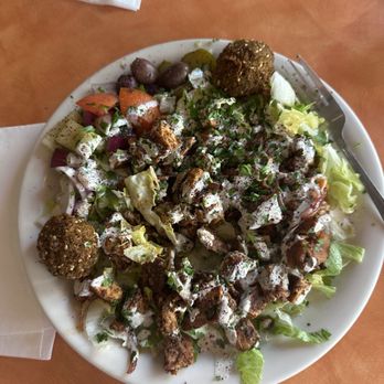 Falafel Hut San Rafael - Chicken Schwarma plate . Delicious. I think it the wrap ingredients without the wrap . - Middle Eastern Near Me - San Rafael, California