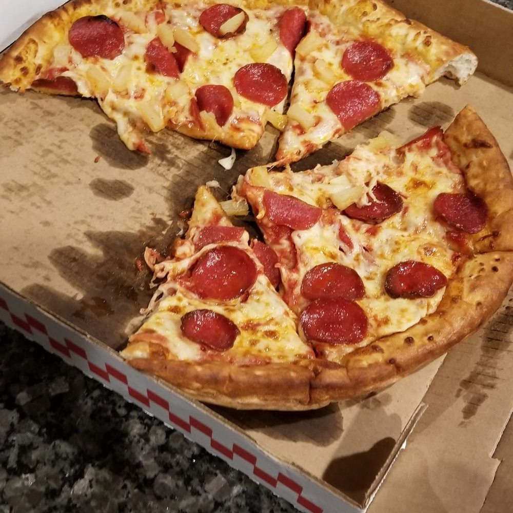 Largo Pizza - Pizza Near Me - Upper Marlboro, Maryland Largo Pizza - Pizza Near Me - Upper Marlboro, Maryland