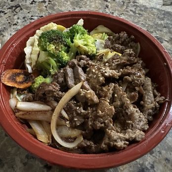 Orange Bowl - Beef teriyaki bowl - the smell was mouth watering and the flavor was solid. You wouldn't be disappointed in taste. - Burgers Near Me - Campbell, California