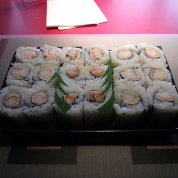Yamayu Santatsu - Take-away Tempura Maki rolls. Delicious. - Japanese Near Me - Antwerp, VAN Yamayu Santatsu - Take-away Tempura Maki rolls. Delicious. - Japanese Near Me - Antwerp, VAN