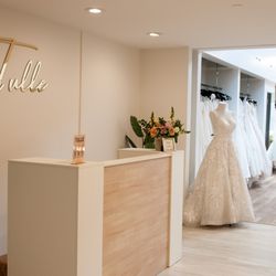 Tulle Bridal - Tulle Bridal Salon in North Andover, MA.