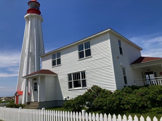 Lieu historique national du phare de Pointe-au-Père by null