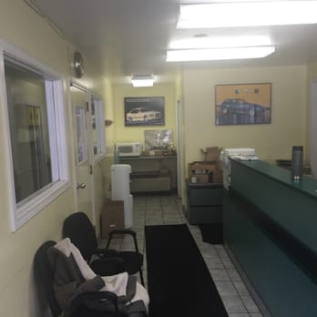 Lincoln Park Import Service - Very nice office and clean shop! - Auto Repair Near Me - Chicago, Illinois Lincoln Park Import Service - Very nice office and clean shop! - Auto Repair Near Me - Chicago, Illinois