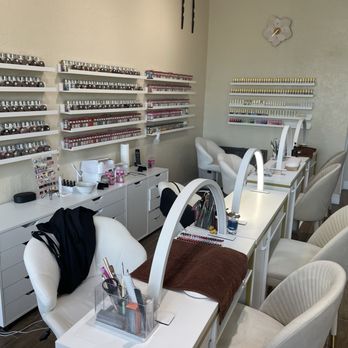 Le's Nails & Spa - Nail Salons Near Me - Winter Garden, Florida Le's Nails & Spa - Nail Salons Near Me - Winter Garden, Florida