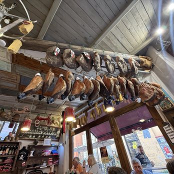 La Prosciutteria - Very cool interior! - Wine Bars Near Me - Bologna, BO La Prosciutteria - Very cool interior! - Wine Bars Near Me - Bologna, BO