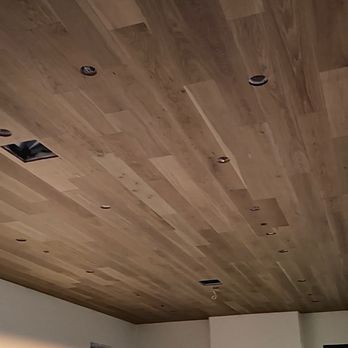 R E flooring Design - Ceiling - Flooring Near Me