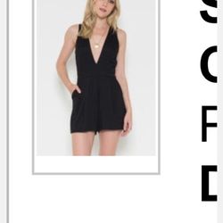 Christia's Couture Mobile Boutique - Peach $24