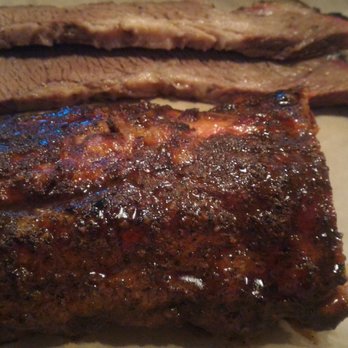 The Pig & Pint - Sampler - Barbeque Near Me - Jackson, Mississippi The Pig & Pint - Sampler - Barbeque Near Me - Jackson, Mississippi