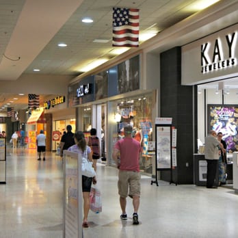 Sunset Plaza Mall - Shopping Centers Near Me - Norfolk, Nebraska Sunset Plaza Mall - Shopping Centers Near Me - Norfolk, Nebraska