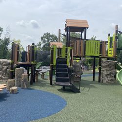 Kevin Loftin Riverfront Park - Back of big kids side