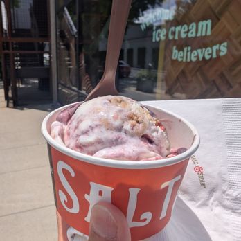 Salt & Straw - Birthday cake and blackberries - Ice Cream & Frozen Yogurt Near Me - Sacramento, California Salt & Straw - Birthday cake and blackberries - Ice Cream & Frozen Yogurt Near Me - Sacramento, California