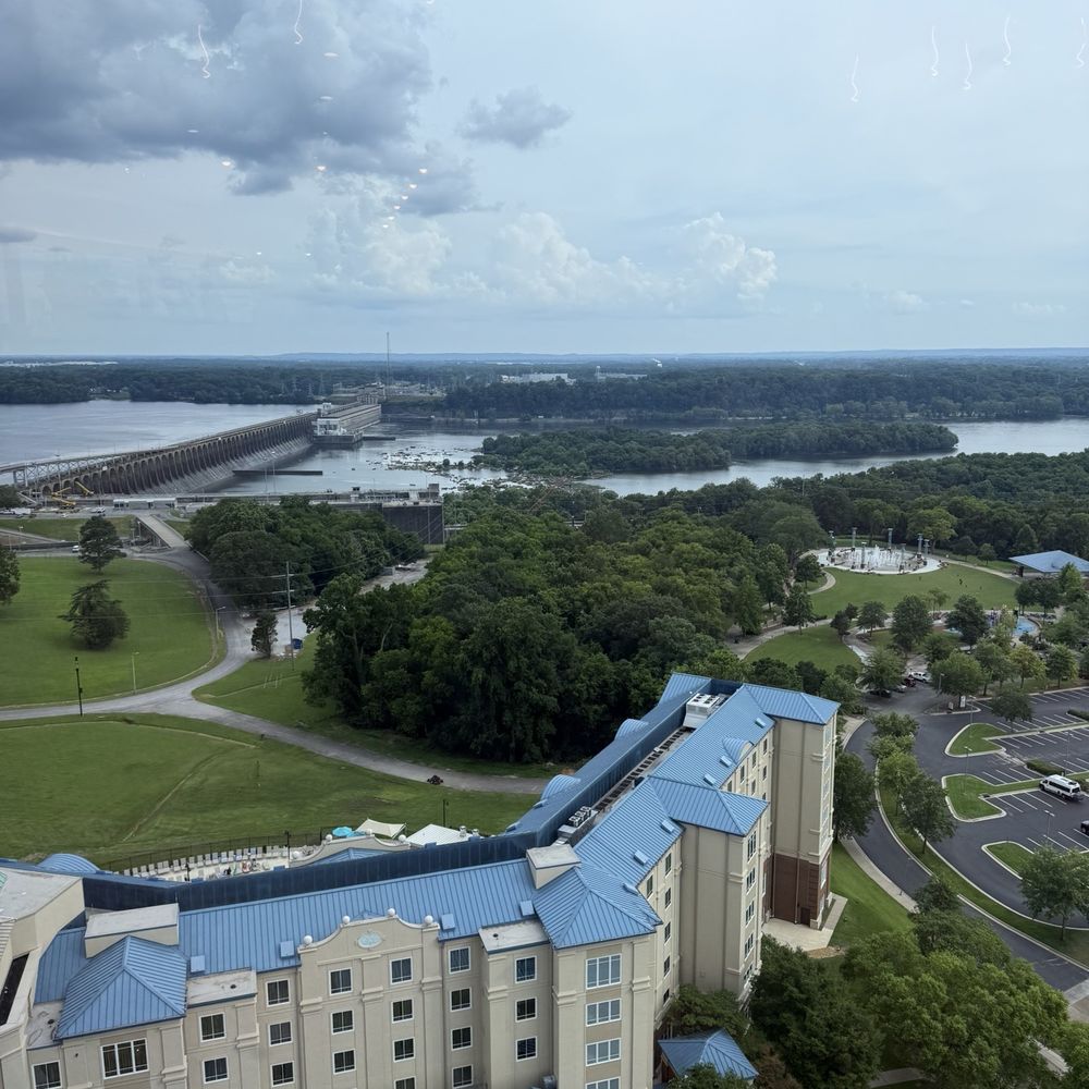 360 Grille - Views as you spin - New American Near Me - Florence, Alabama 360 Grille - Views as you spin - New American Near Me - Florence, Alabama