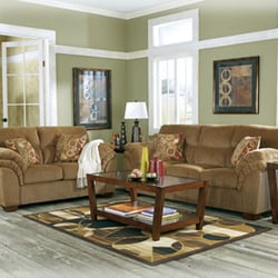Robinson's Furniture Bedding & Home Decor - Outlet - We have a large selection of stationary and motion upholstery.