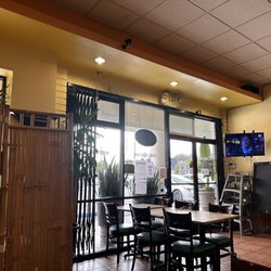 Maria's Kusina Panciteria de Manila - Inside dining