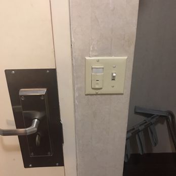 LA Crystal Hotel - Hotels Near Me - Carson, California LA Crystal Hotel - Hotels Near Me - Carson, California