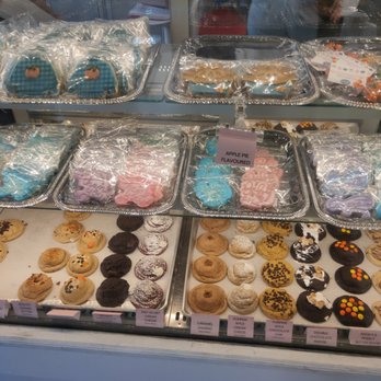 Little Rose Cookie Co. - Look at the rows of cookies! - Bakeries Near Me - Mississauga, Ontario Little Rose Cookie Co. - Look at the rows of cookies! - Bakeries Near Me - Mississauga, Ontario