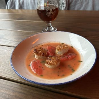 Ristorante a Mano - capesante al sugo, which means scallops with crunchy stuff on it. - Italian Near Me - Halifax, Nova Scotia