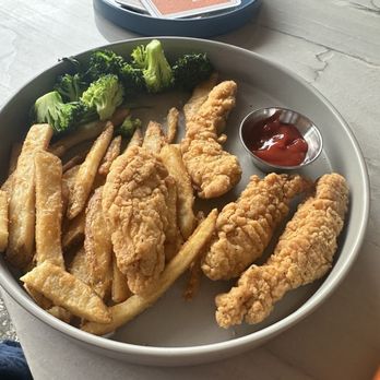 Palm Breeze Bar - Bars Near Me - Anaheim, California