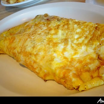 JR's Place - Veggie Omelette with hashbrowns inside - American Near Me - Lisle, Illinois