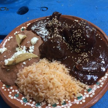 Tavous Kitchen - Chicken with red mole - Mexican Near Me - Vernon, California