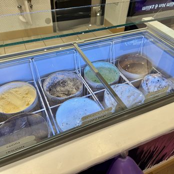 Insomnia Cookies - Desserts Near Me - Corvallis, Oregon