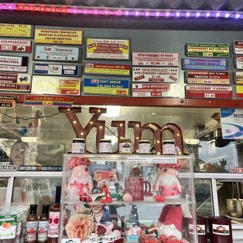 Strawberry Shack - Desserts Near Me - Carlsbad, California